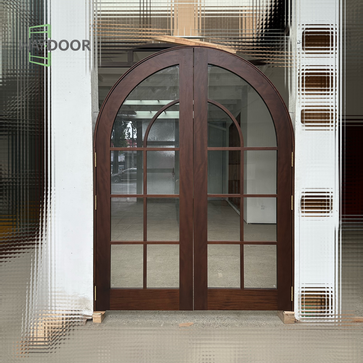 Arched Grille Solid Wood Hinged Double Interior Door