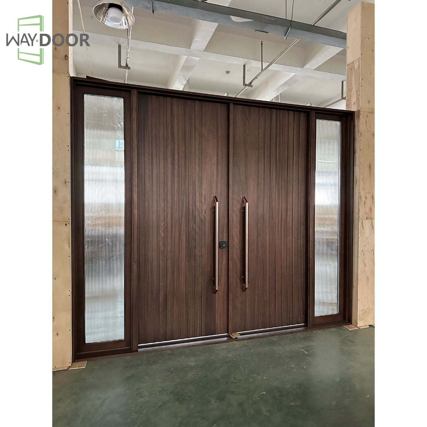 Vertical Stripe Solid Wood Entrance Door with Double Sidelights